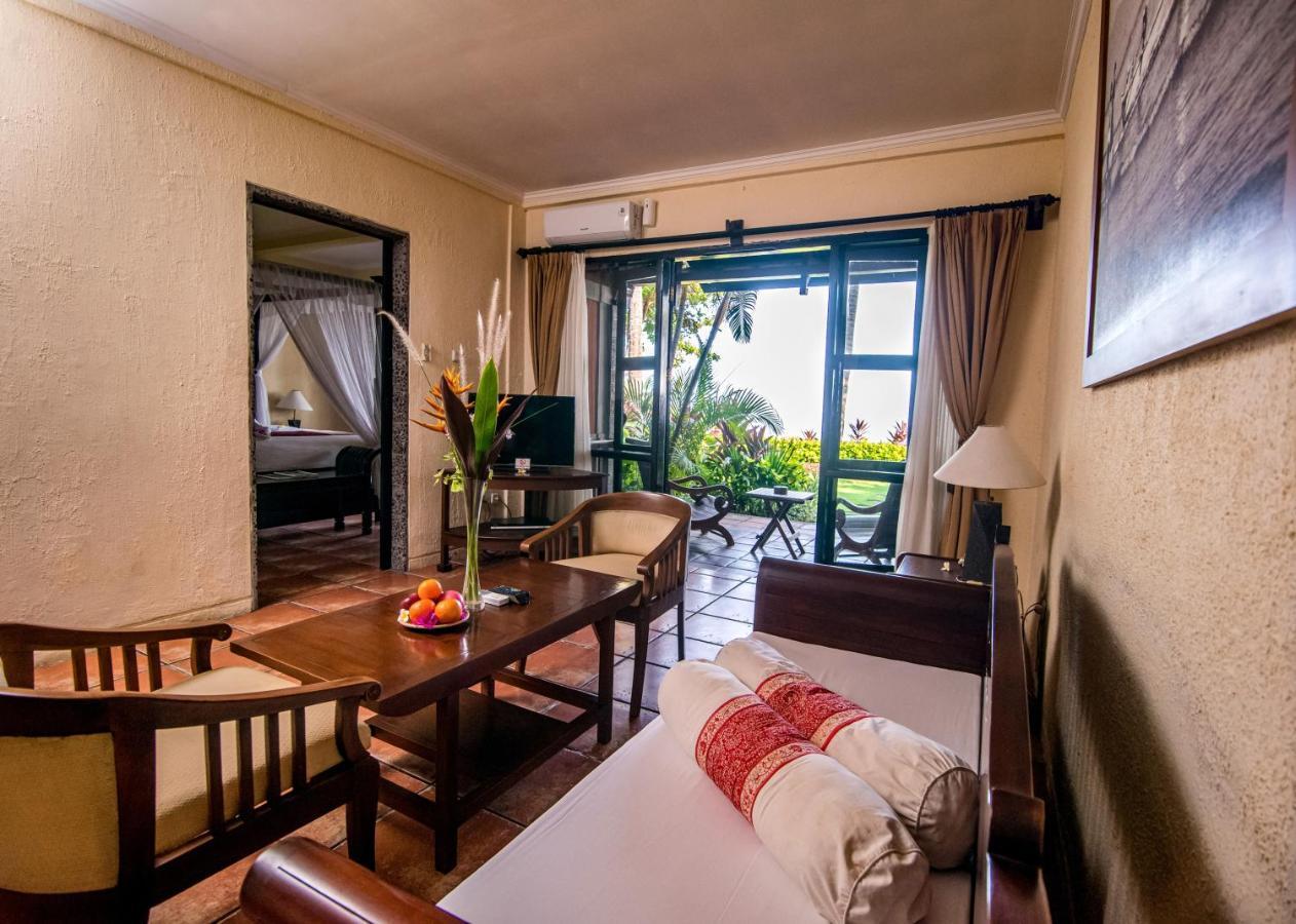 Nugraha Lovina Seaview Resort & Spa Εξωτερικό φωτογραφία