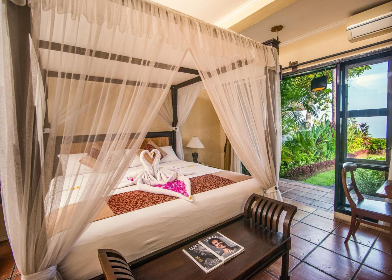 Nugraha Lovina Seaview Resort & Spa Εξωτερικό φωτογραφία