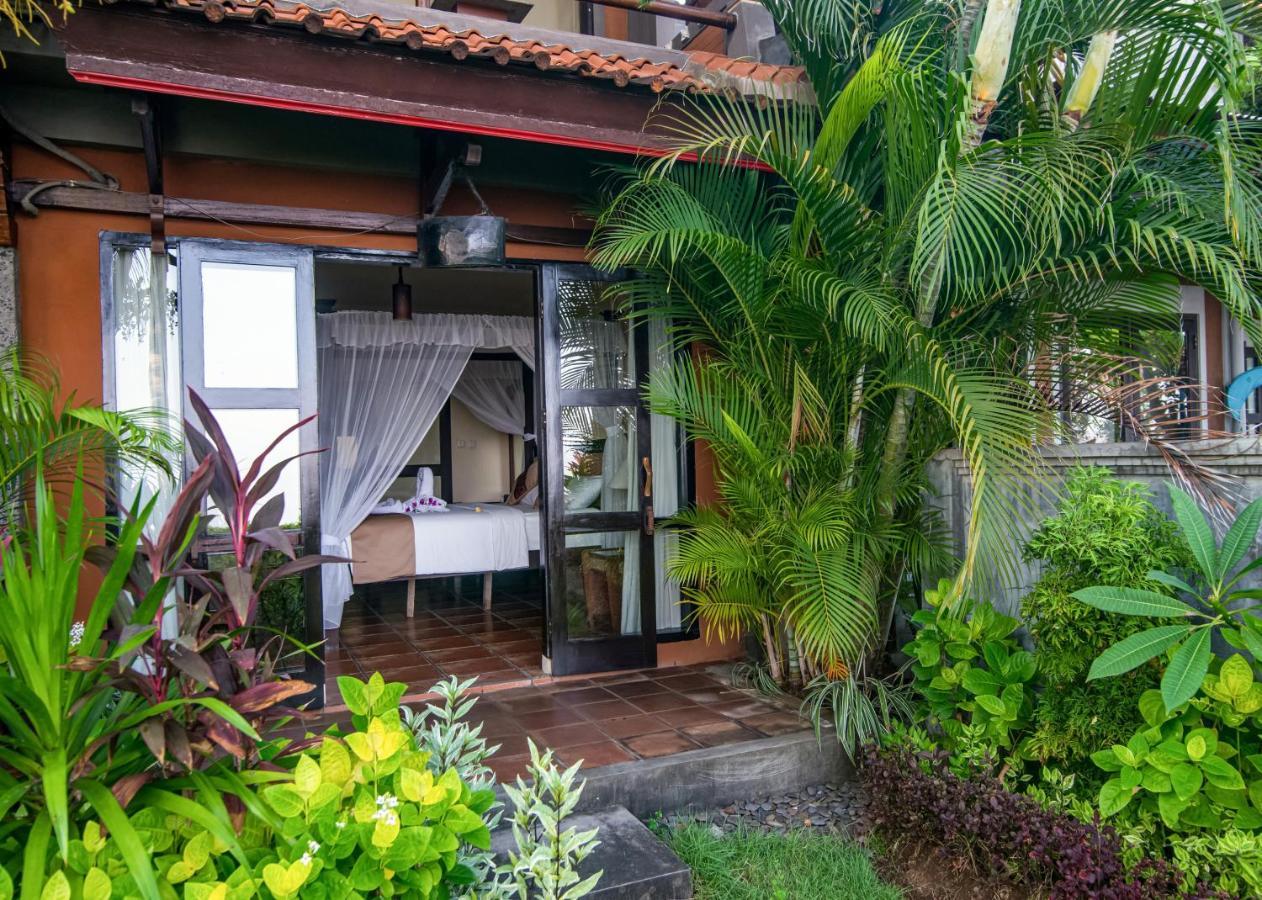 Nugraha Lovina Seaview Resort & Spa Εξωτερικό φωτογραφία