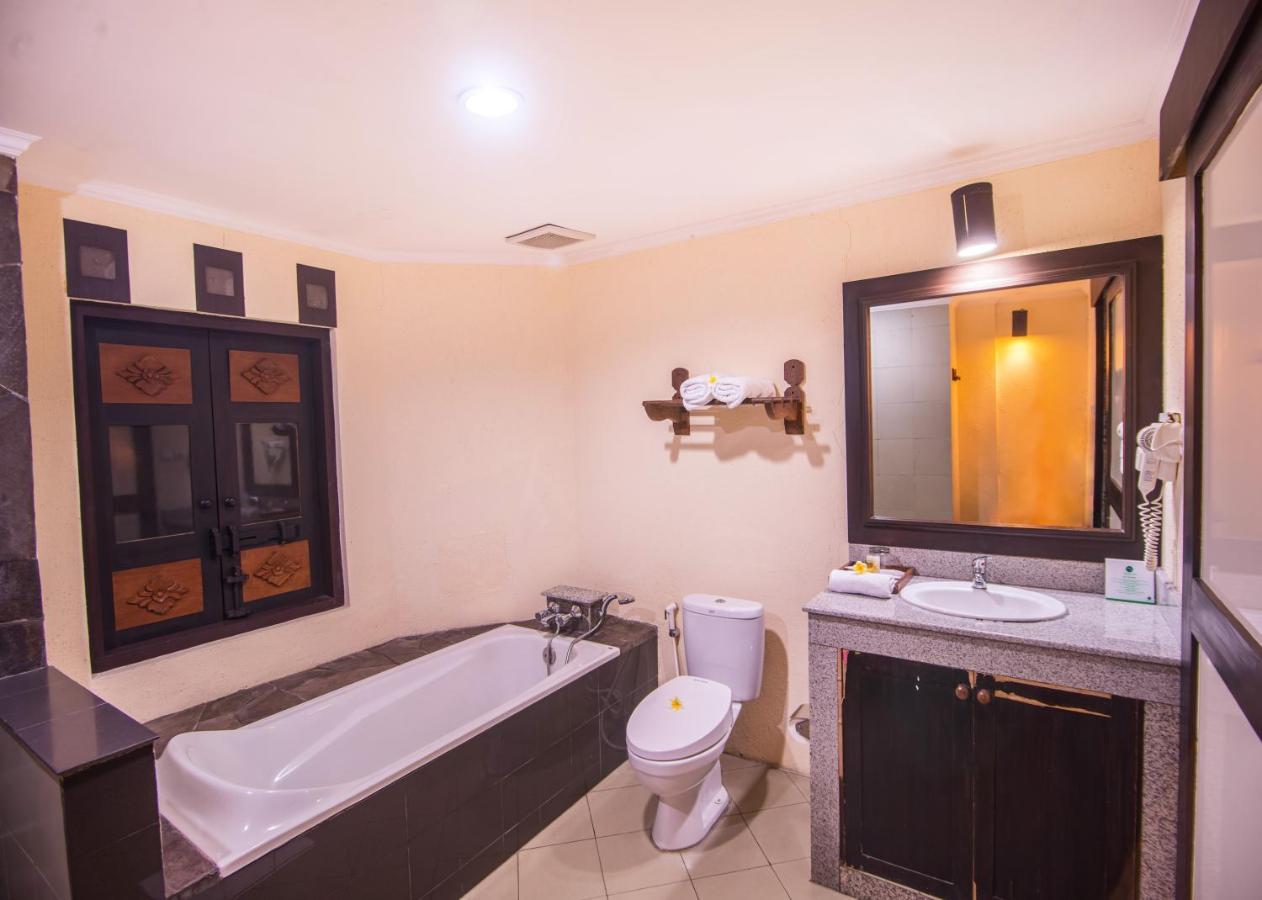 Nugraha Lovina Seaview Resort & Spa Εξωτερικό φωτογραφία