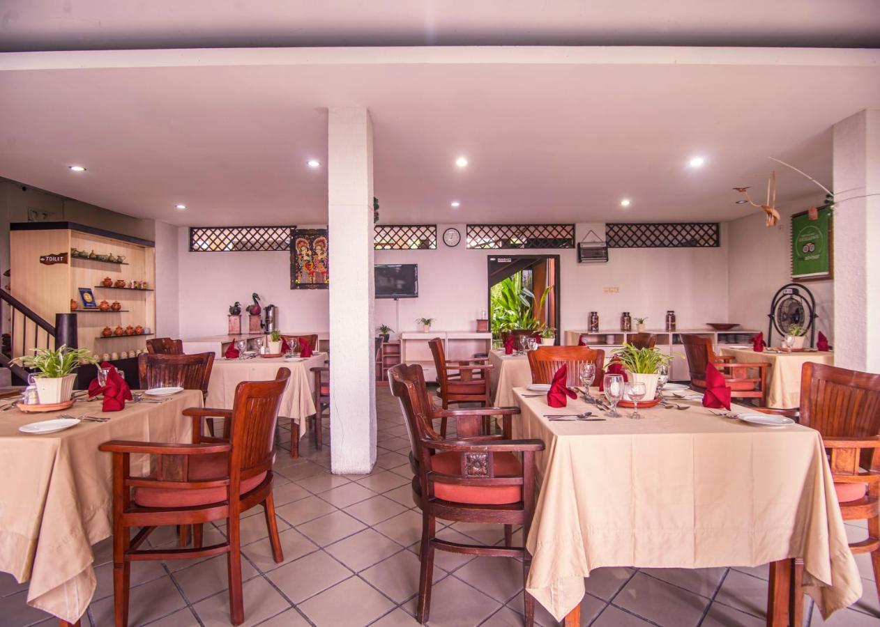 Nugraha Lovina Seaview Resort & Spa Εξωτερικό φωτογραφία