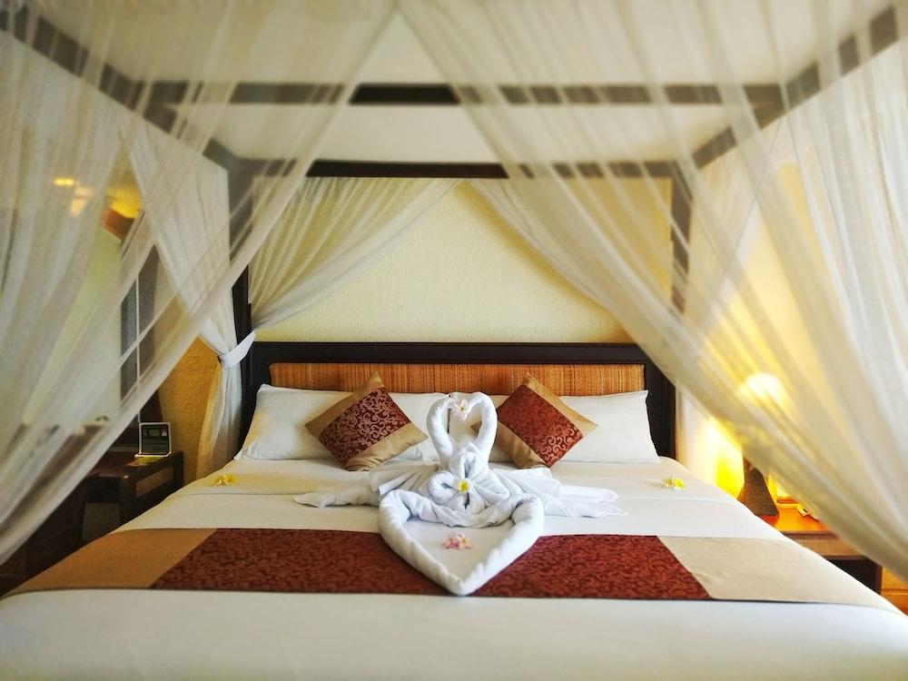 Nugraha Lovina Seaview Resort & Spa Εξωτερικό φωτογραφία