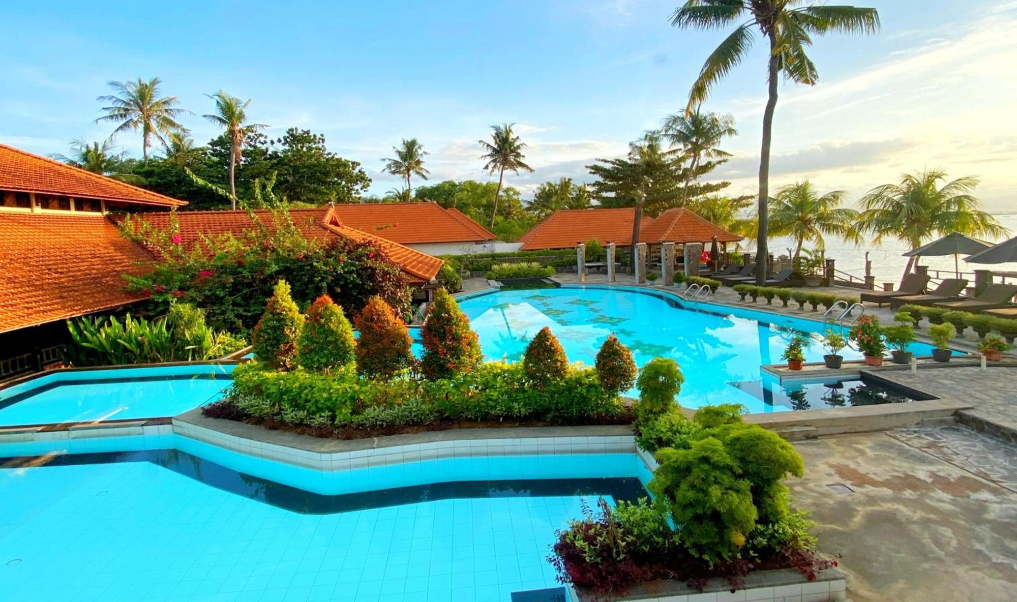 Nugraha Lovina Seaview Resort & Spa Εξωτερικό φωτογραφία